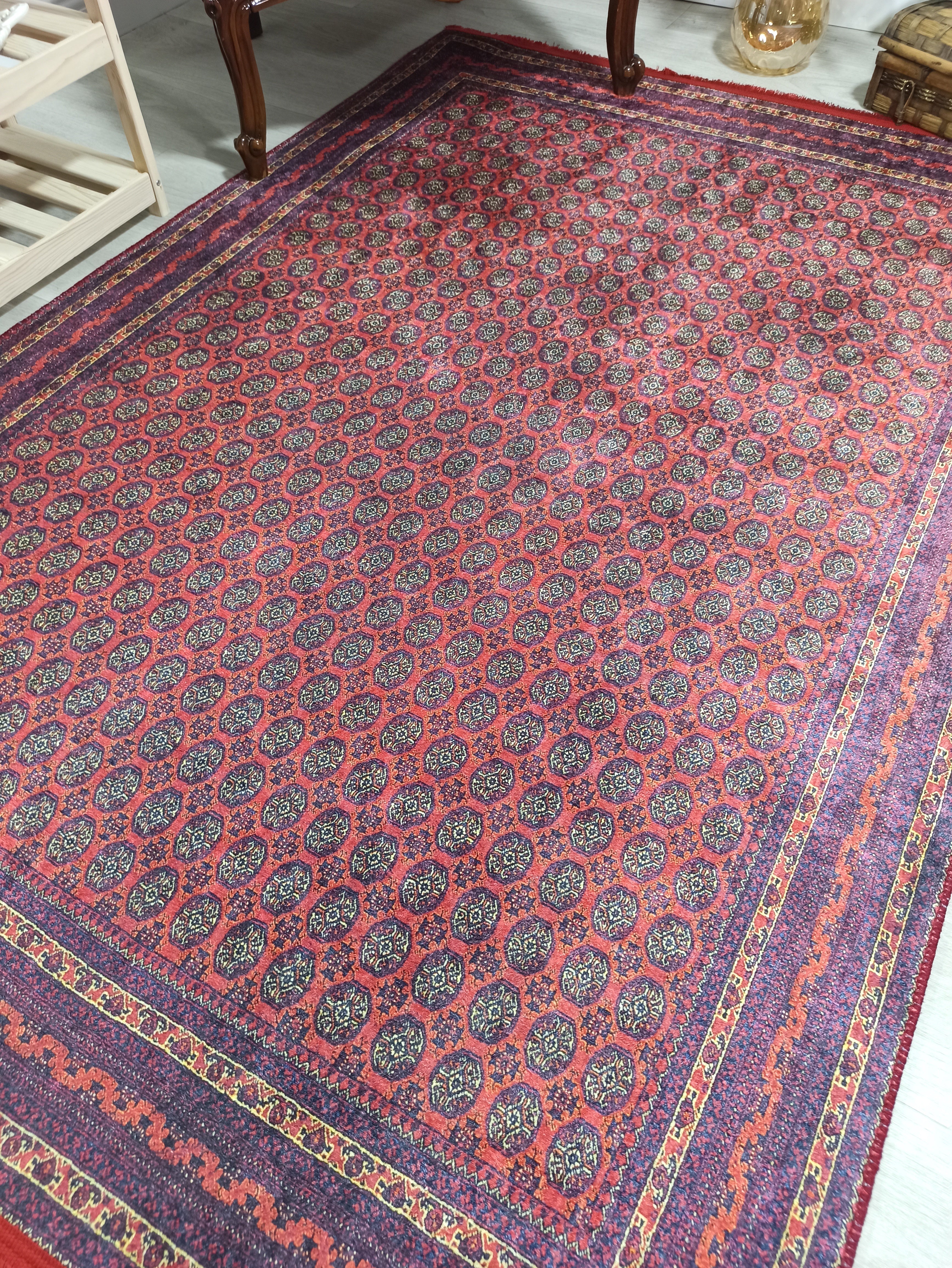 Klasik Bordo ve Lacivert Geometrik Desenli Geleneksel Halı - OUTLET - 46OU