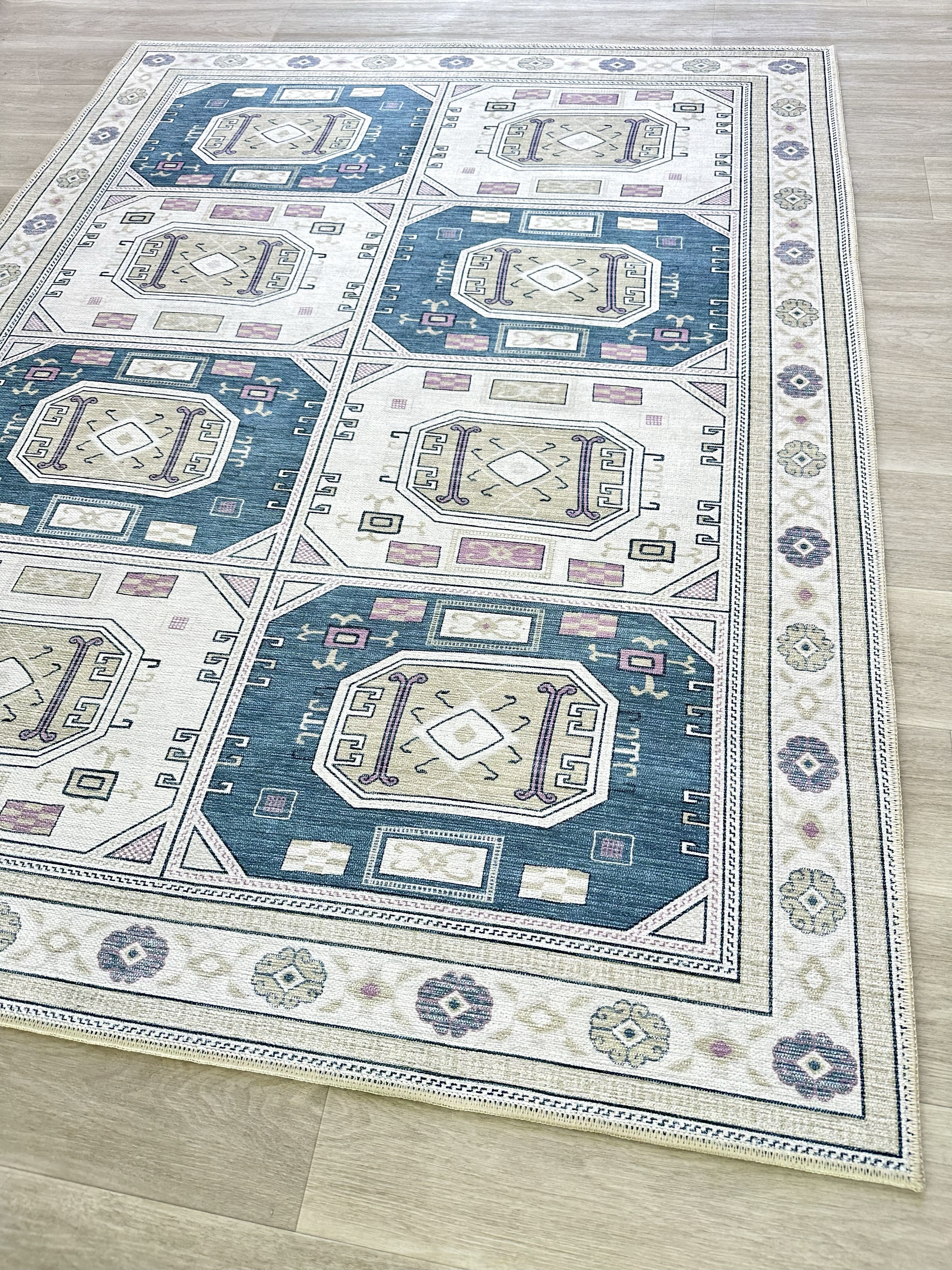 Uşak Blue Red Vintage Kilim Carpet