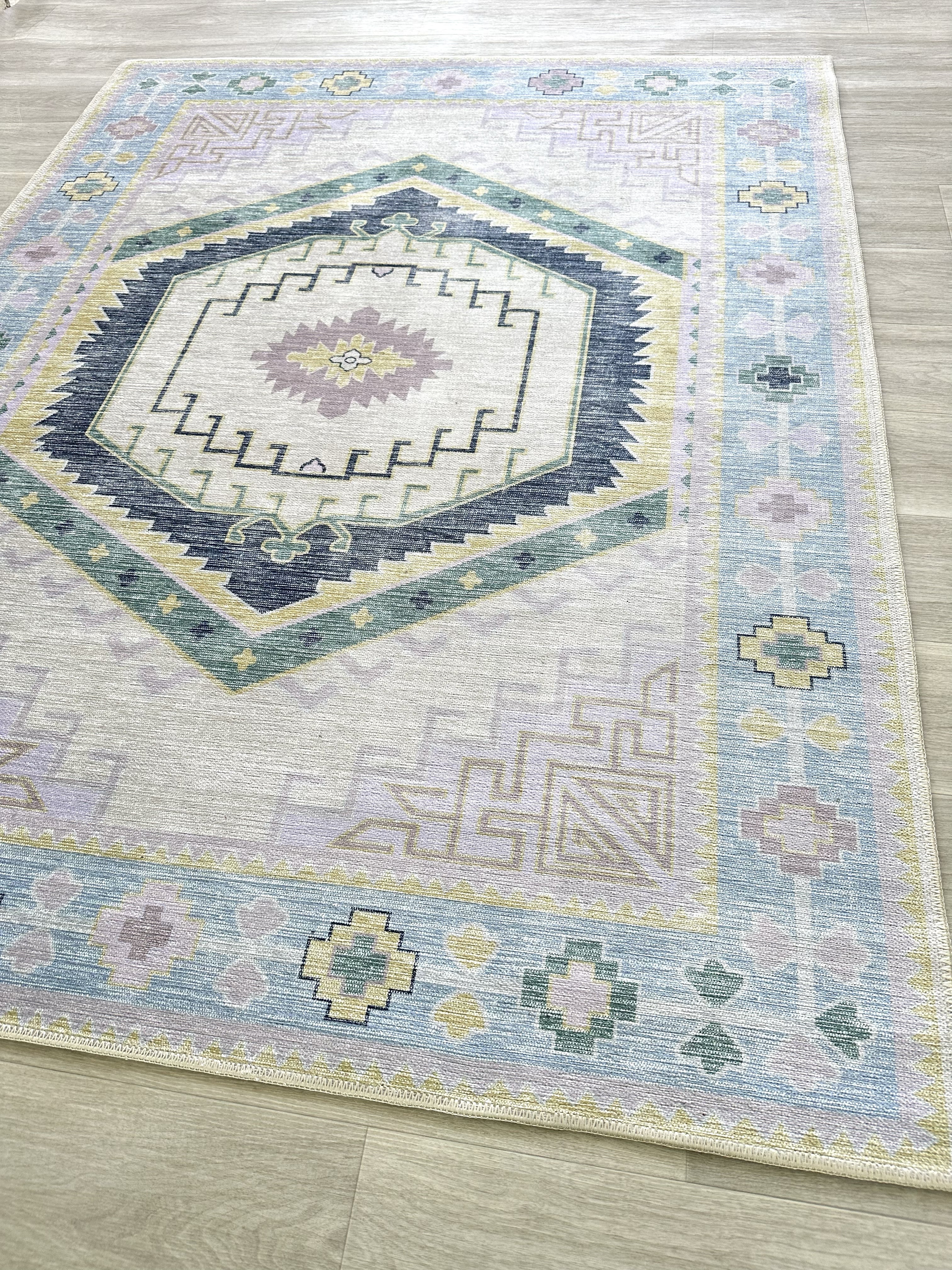 Uşak Blue Red Vintage Kilim Carpet