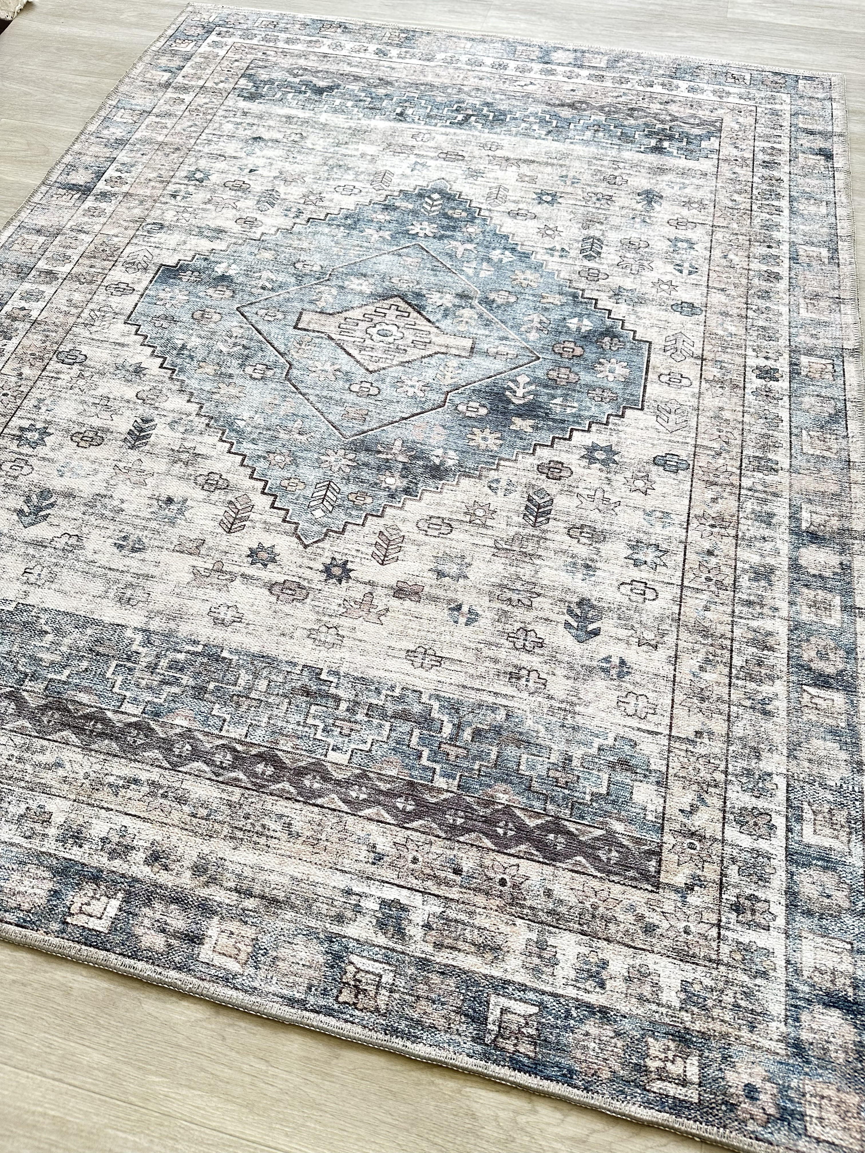 Uşak Blue Red Vintage Kilim Carpet