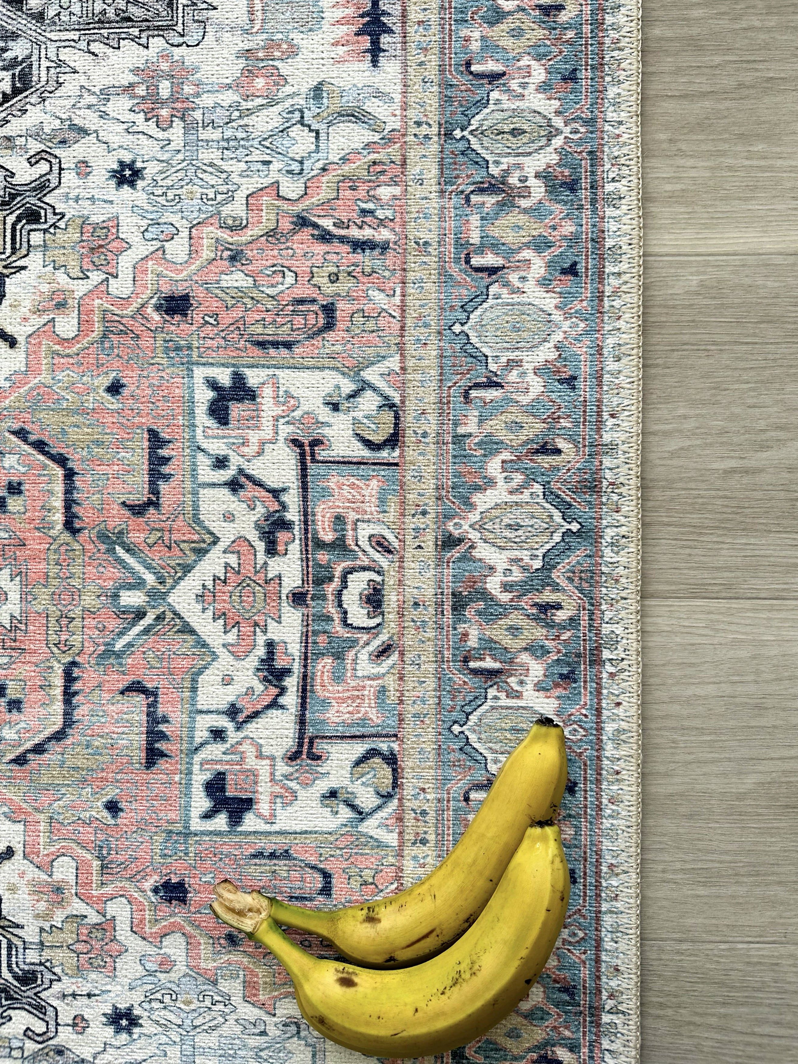 Geometrik Madalyon Desenli Açık Mavi ve Pudra Pembe Etnik Halı - AR861NT