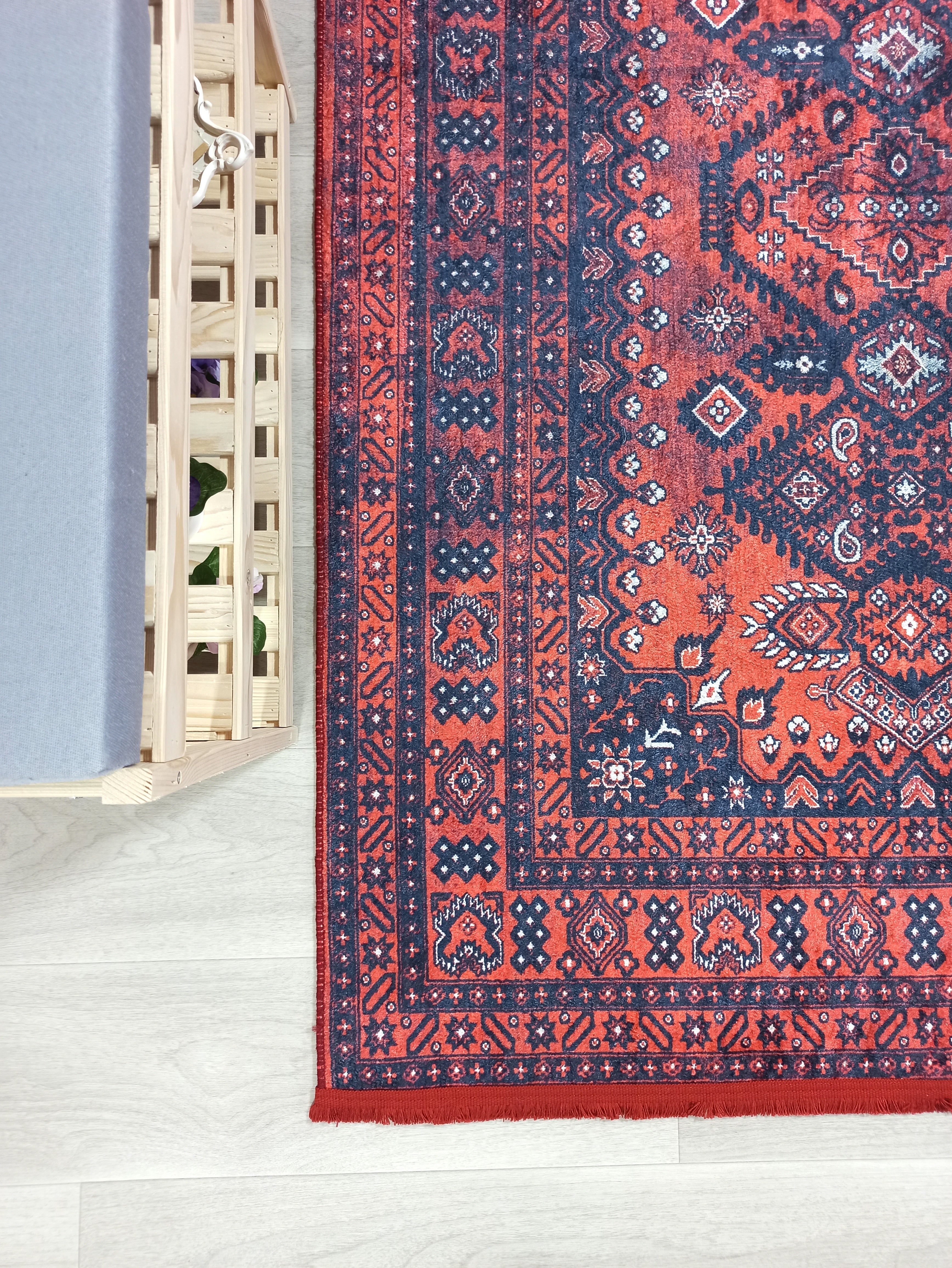 Uşak Medallion Burgundy Red Carpet - CLEARANCE - 950OU