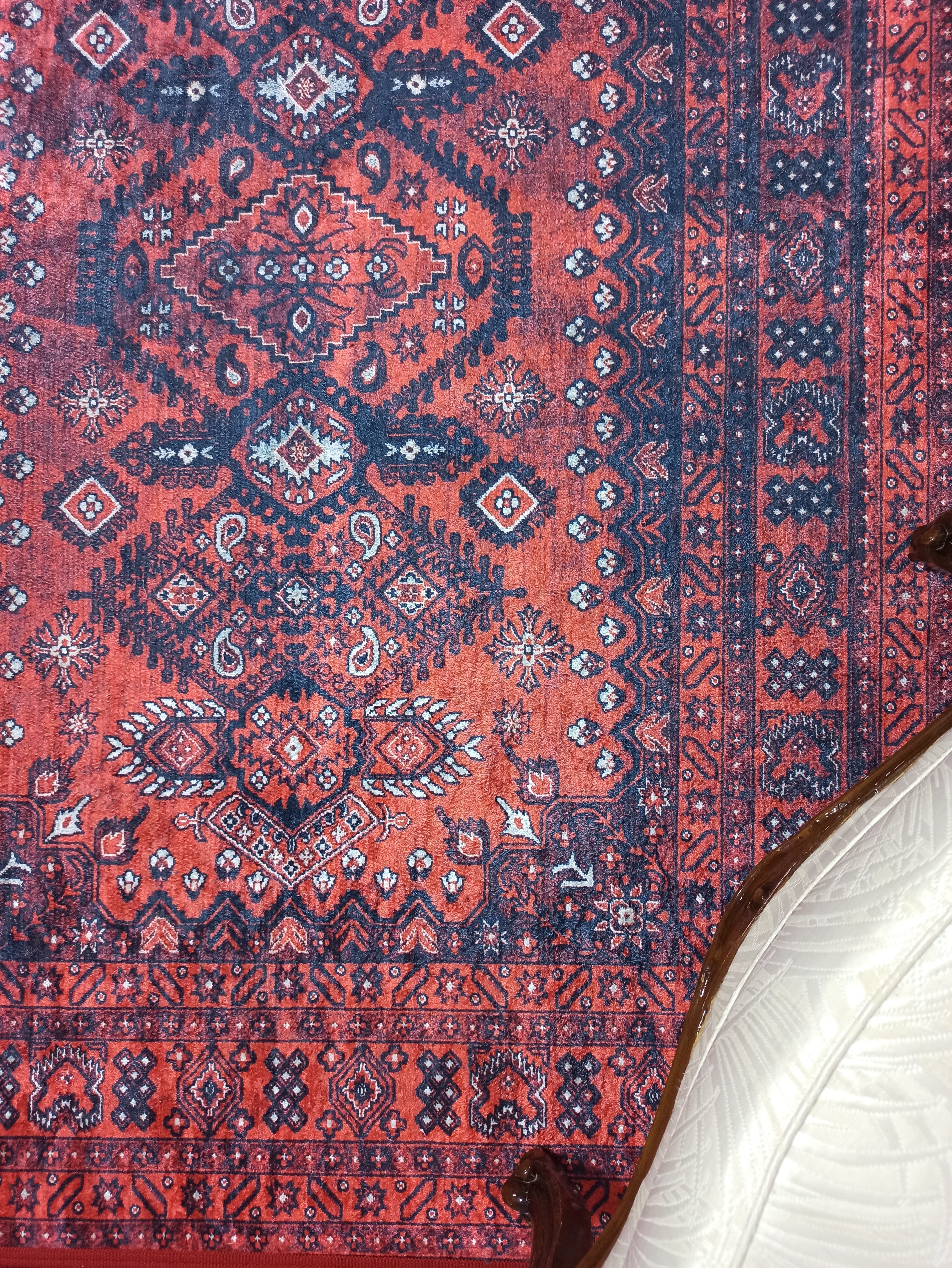 Uşak Medallion Burgundy Red Carpet - CLEARANCE - 950OU