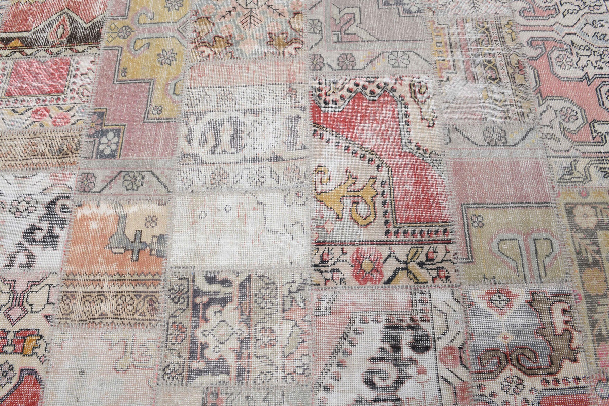 El yapımı vintage halı 302x401 cm tribal desenli yün - kenar ve saçak detayı