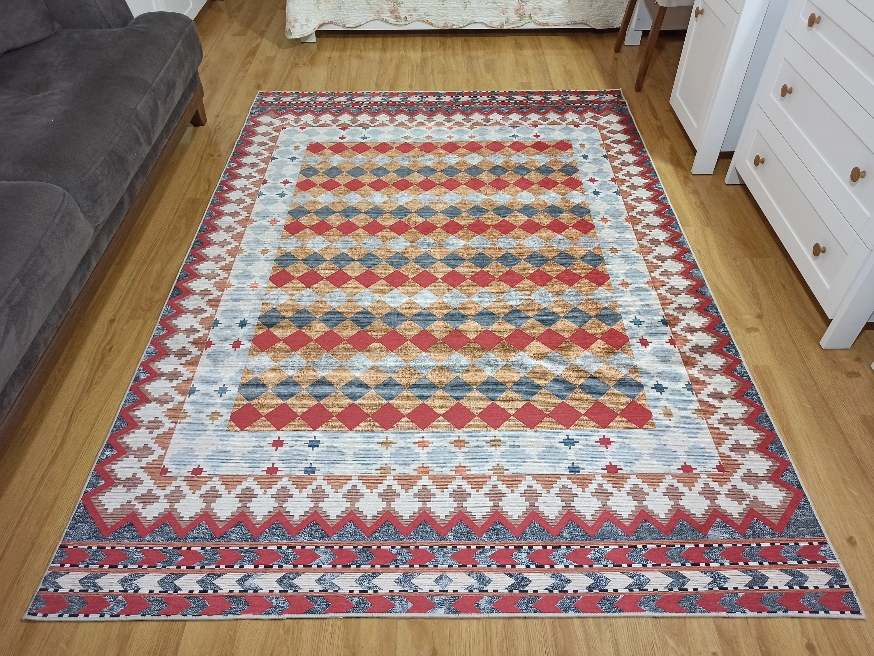 Kiremit ve Hardal Dama Desenli Çok Renkli Kilim Halı - OUTLET - 12882OU