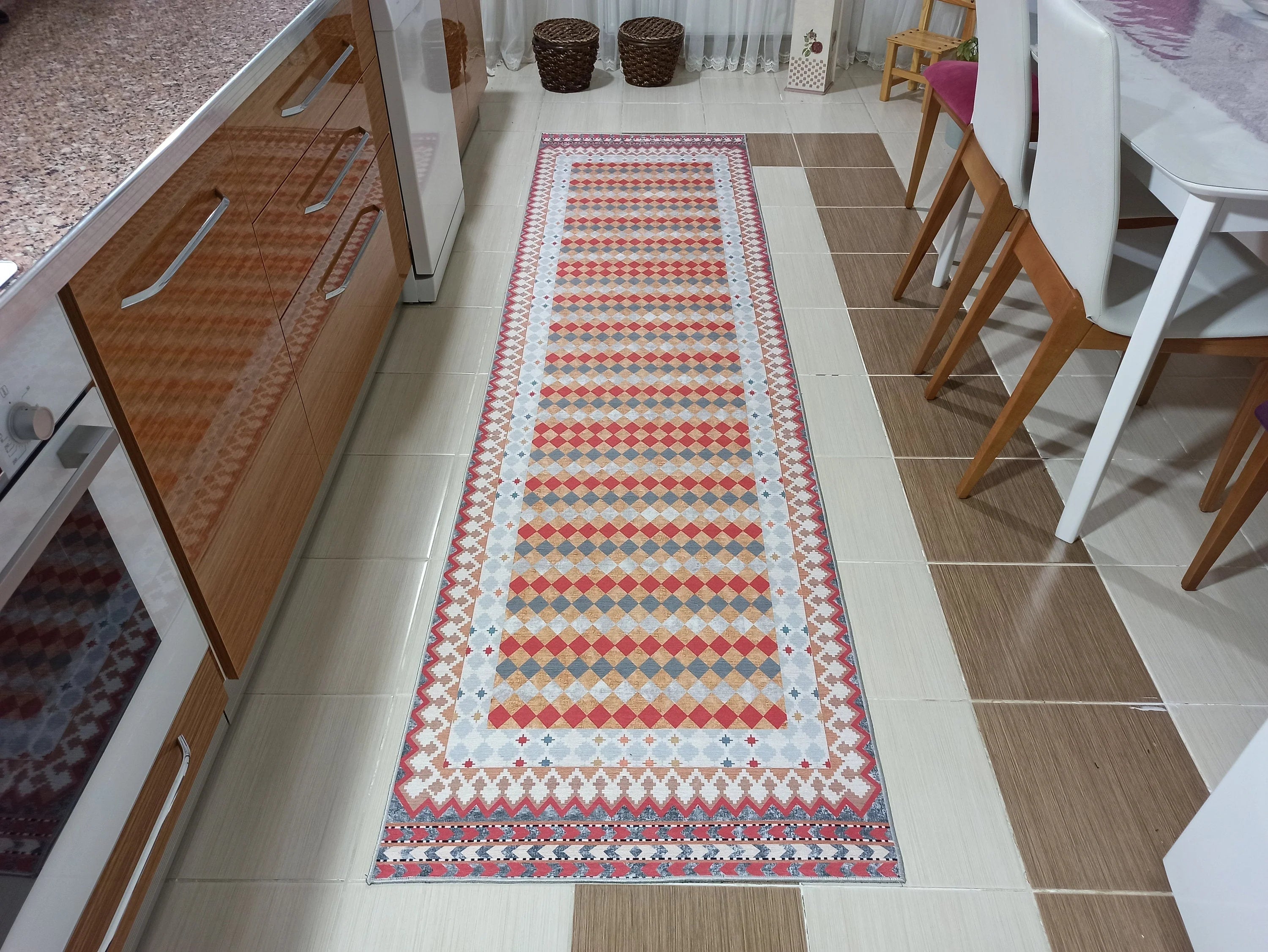 Kiremit ve Hardal Dama Desenli Çok Renkli Kilim Halı - OUTLET - 12882OU