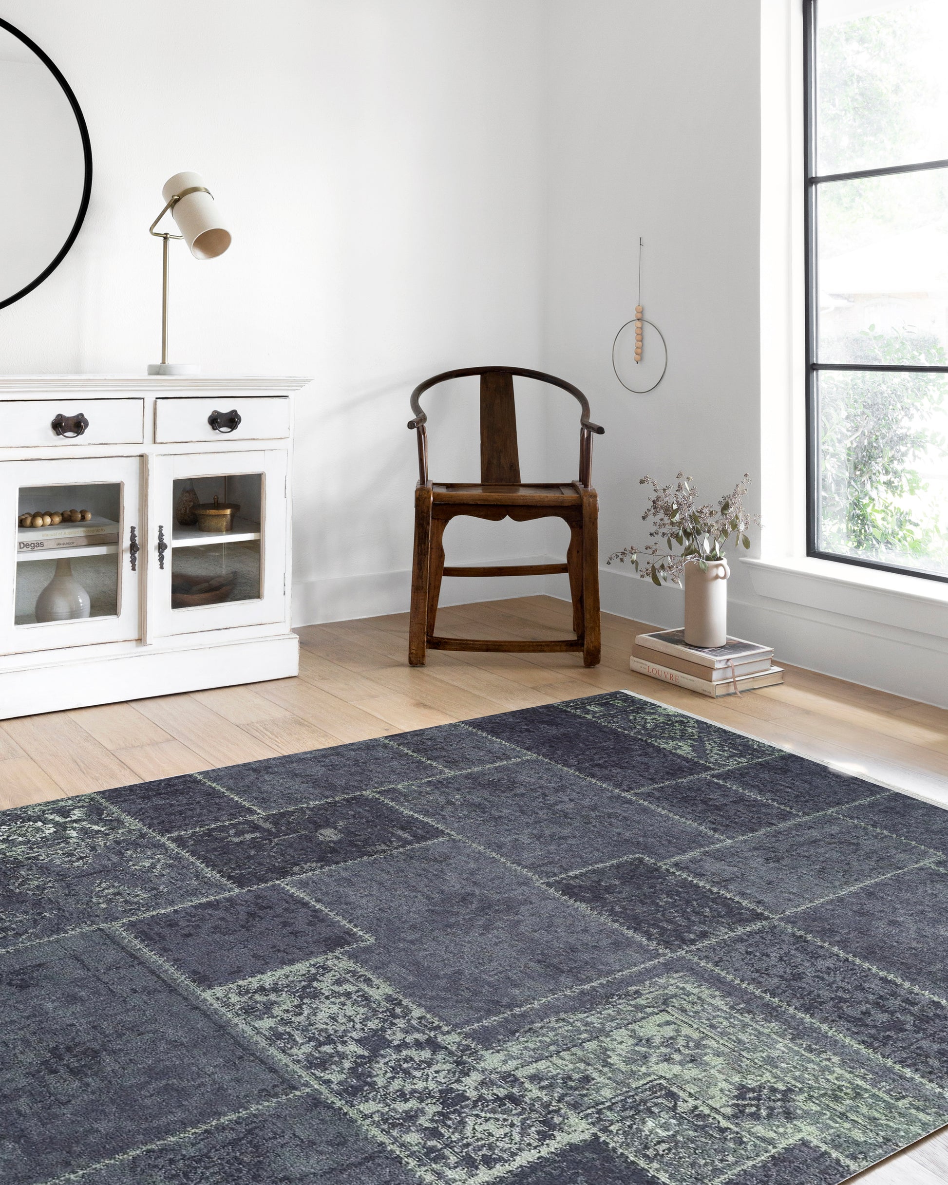 Koyu Yeşil Haki Patchwork Görünümlü Halı