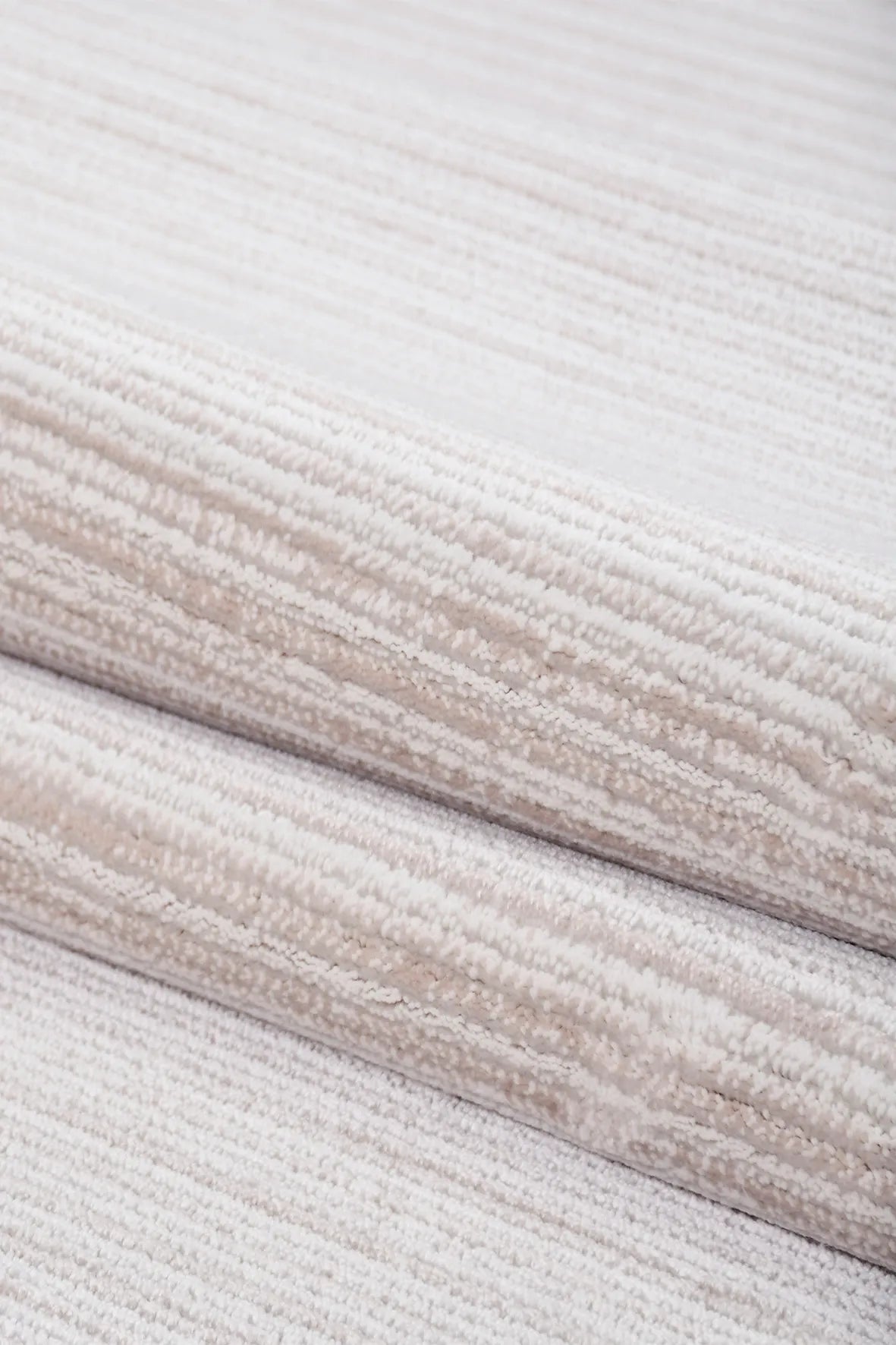 Bej ve Krem Dokulu Minimalist Modern Halı