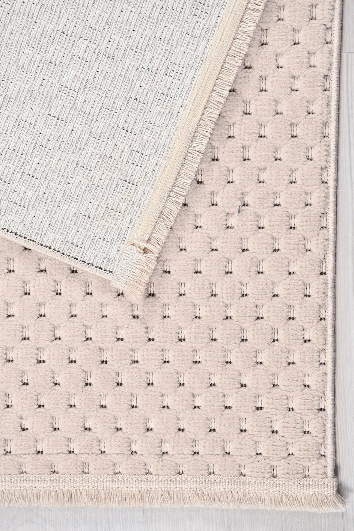 Pudra Pembe Minimalist Halı