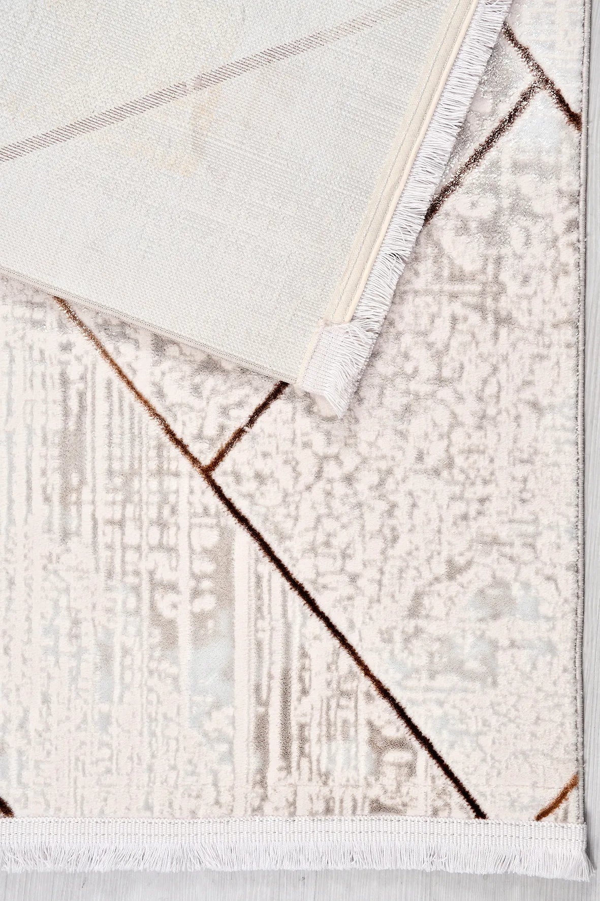 Krem ve Kahve Çizgili Geometrik Modern Halı
