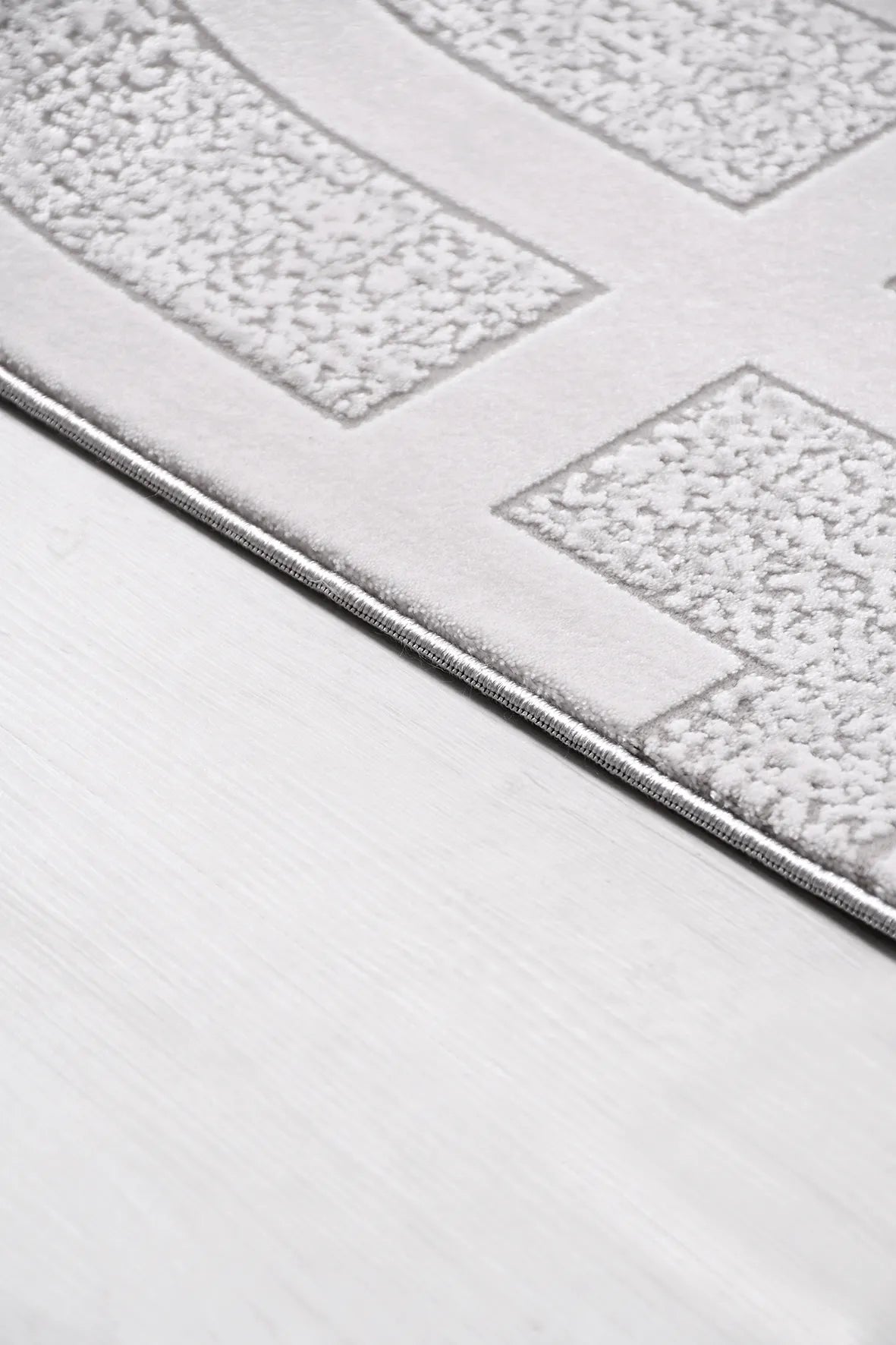 Gri ve Bej Geometrik Modern Halı