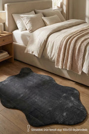 Antrasit Post Şeklinde Peluş Halı