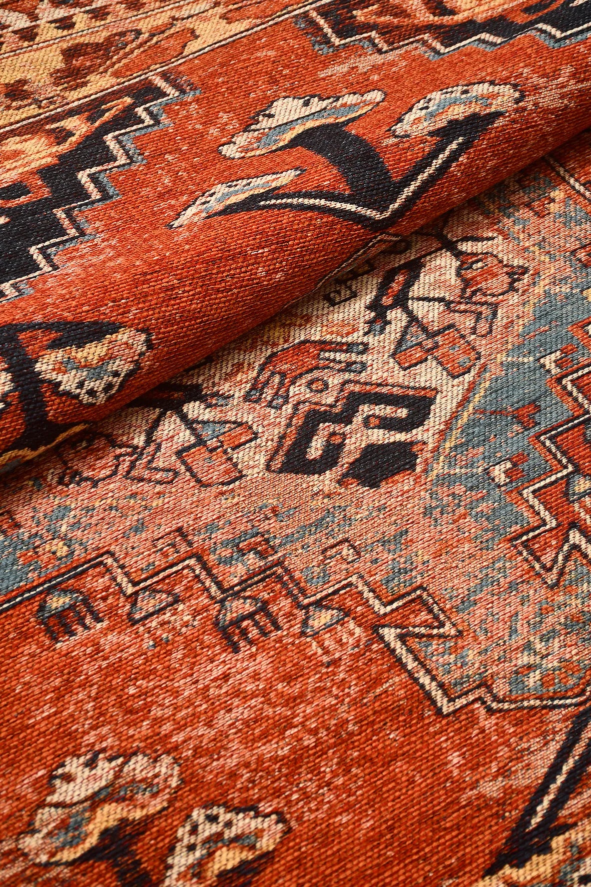Kiremit Çiçek Motifli Vintage Saçaklı Kilim