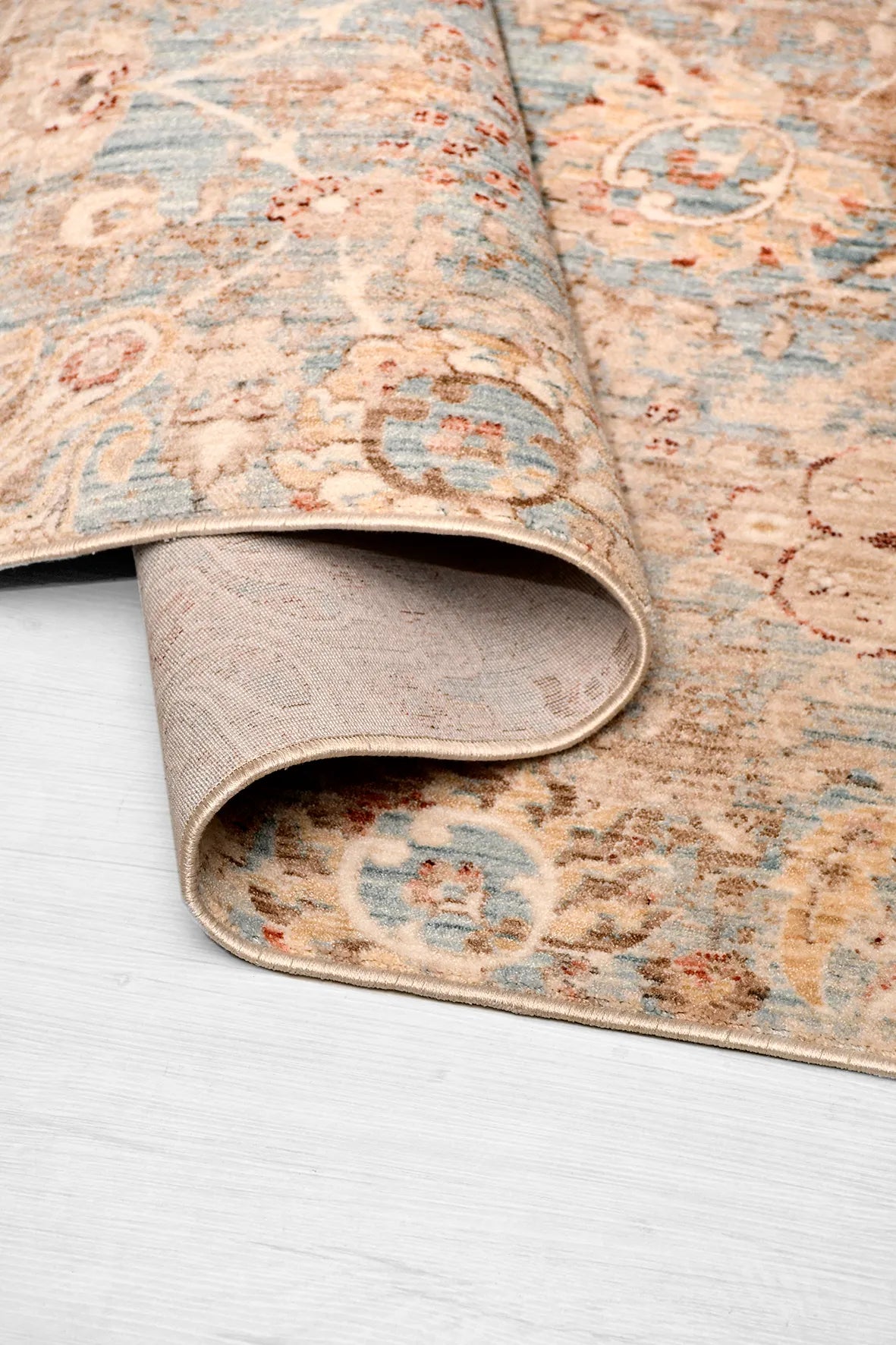 Mavi ve Bej Vintage Çiçek Desenli Halı