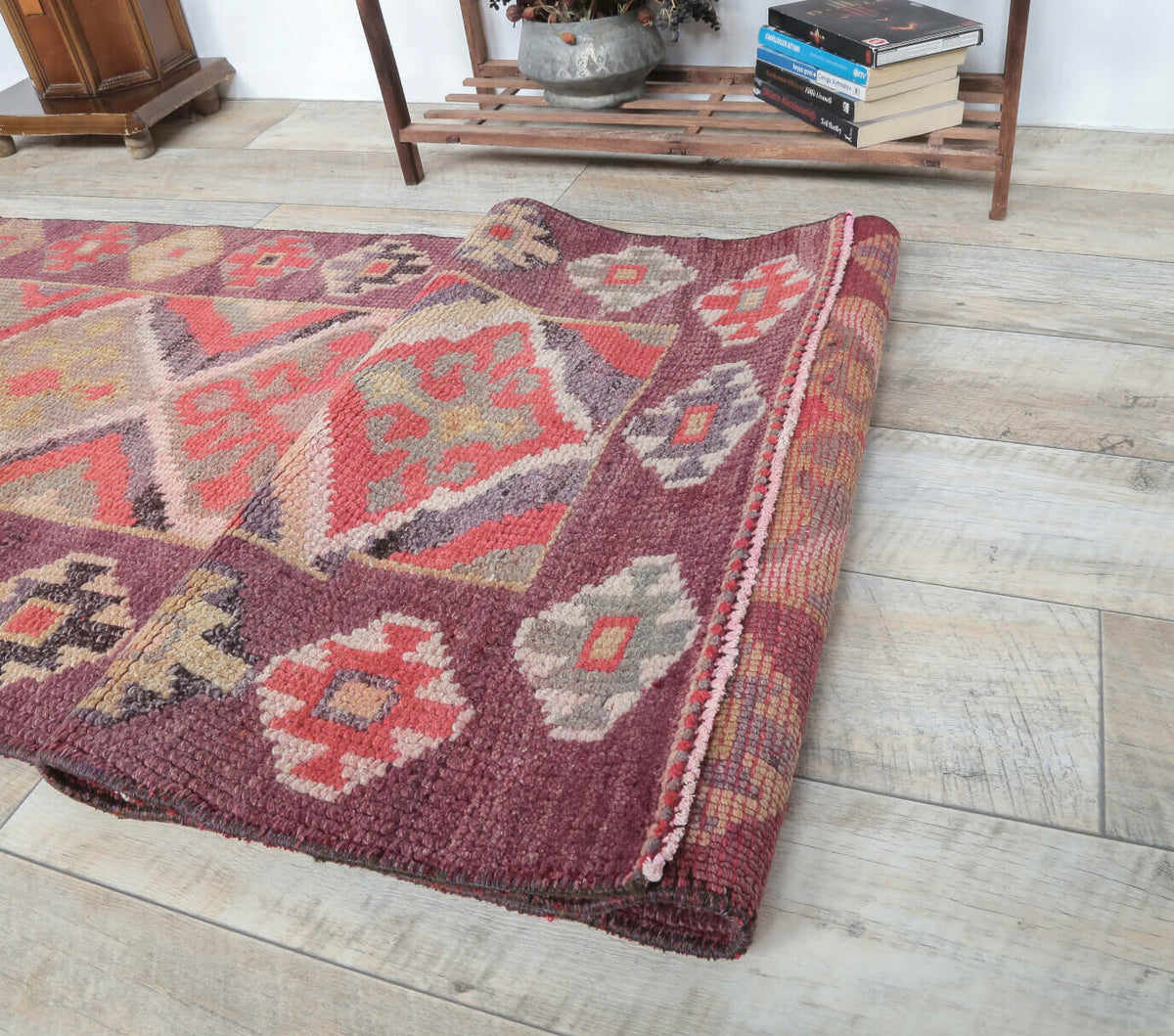 El yapımı vintage yolluk 61x305 cm i̇kat desenli yün - üstten görünüm