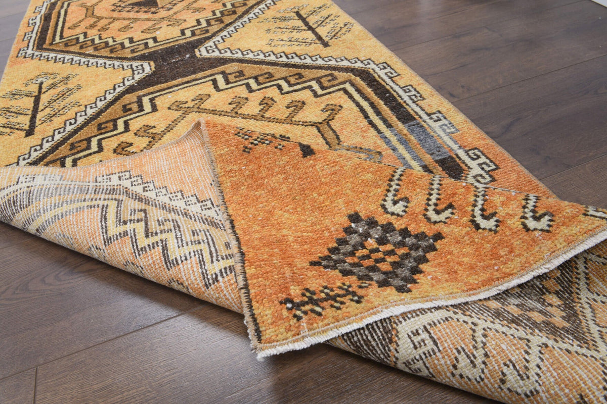 El yapımı vintage yolluk 74x302 cm tribal desenli yün - üstten görünüm