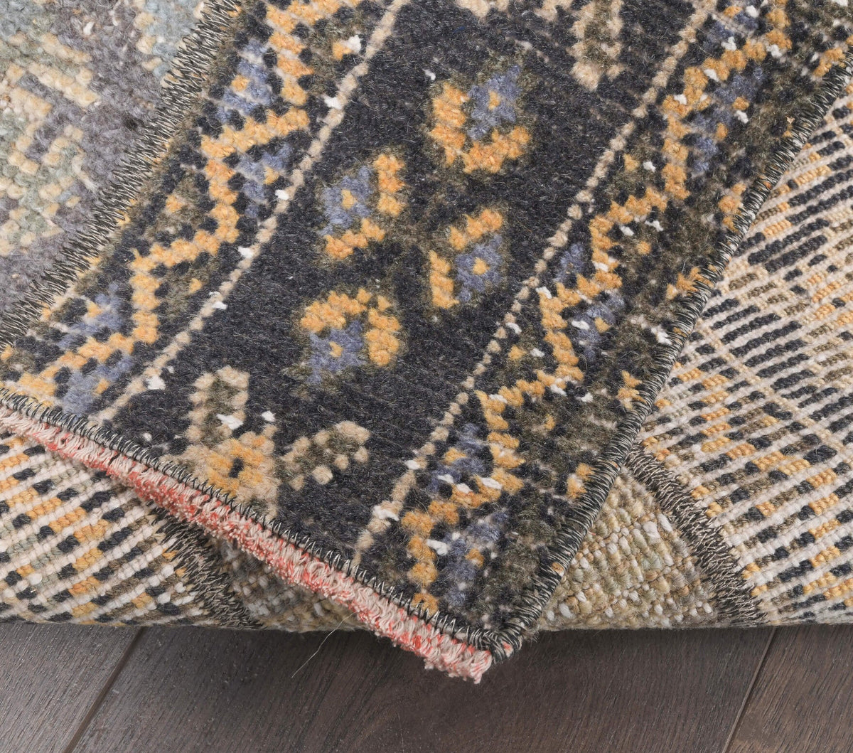 El yapımı vintage yolluk 56x290 cm tribal desenli yün - kenar ve saçak detayı