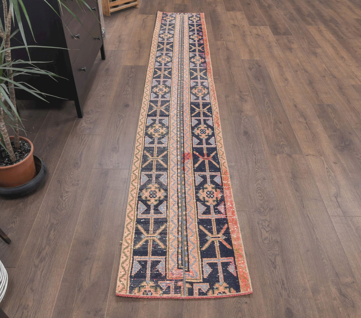 El yapımı vintage yolluk 48x310 cm i̇kat desenli yün - yakın çekim doku detayı