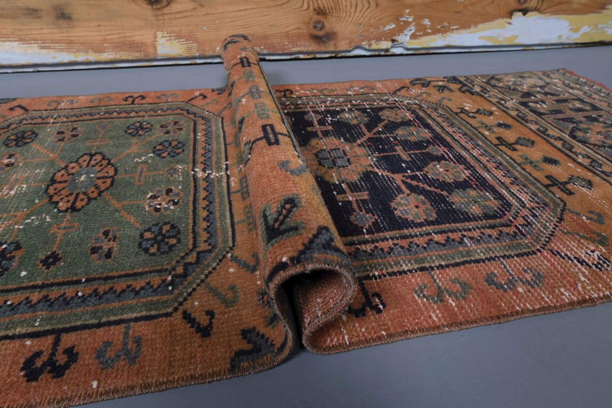 El yapımı vintage yolluk 66x345 cm i̇kat desenli yün - üstten görünüm