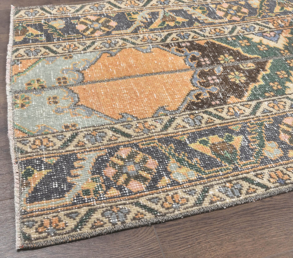 El yapımı vintage yolluk 64x345 cm i̇kat desenli yün - kenar ve saçak detayı