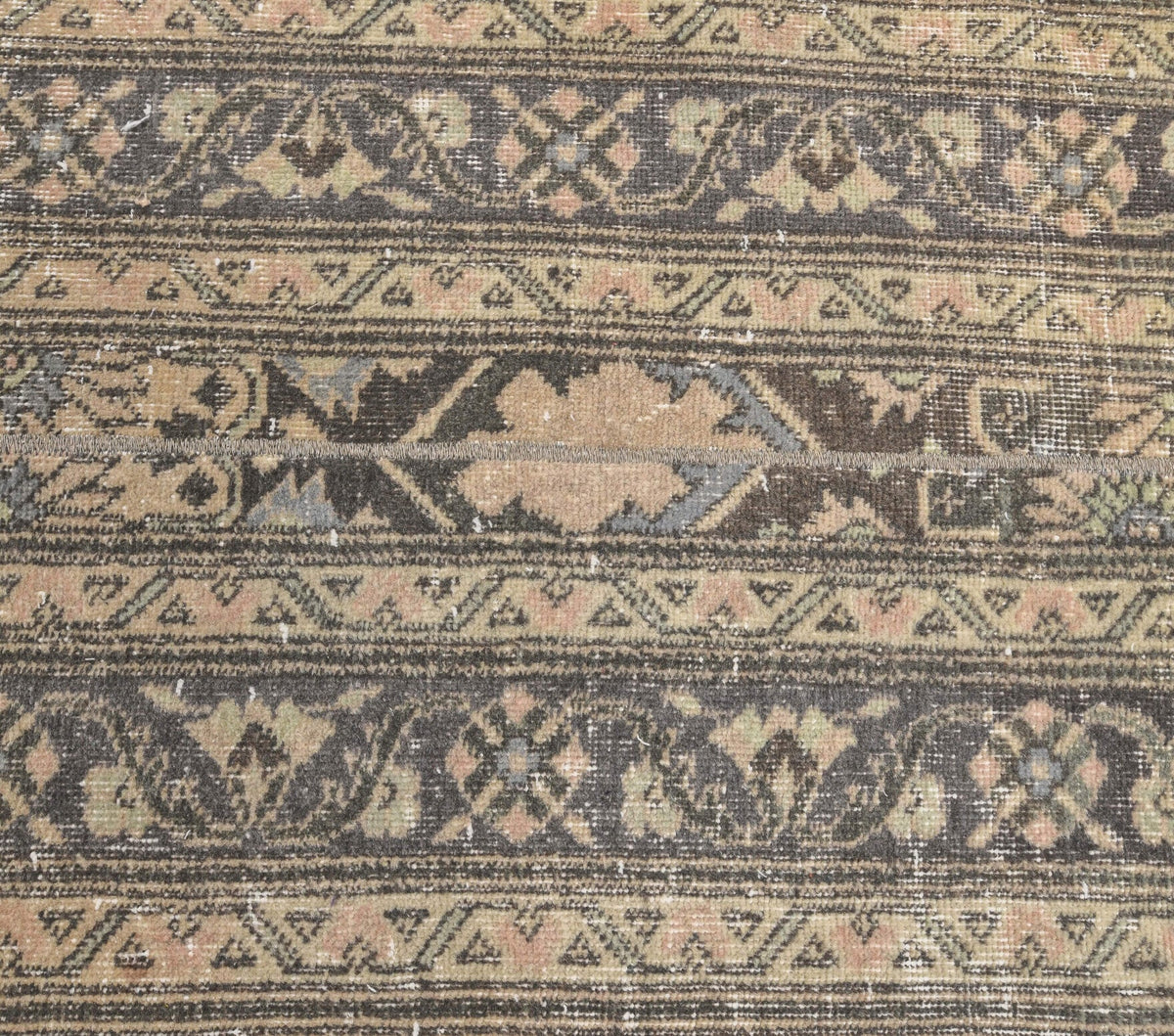 El yapımı vintage yolluk 74x381 cm i̇kat desenli yün - mekan görünümü