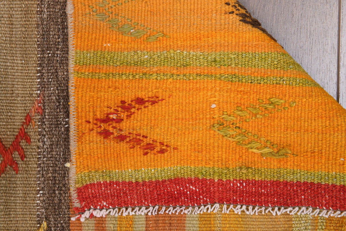 El yapımı vintage halı 66x127 cm çizgili desenli yün - desen detayı