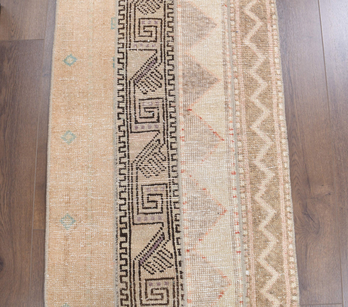 El yapımı vintage yolluk 61x183 cm i̇kat desenli yün - desen detayı