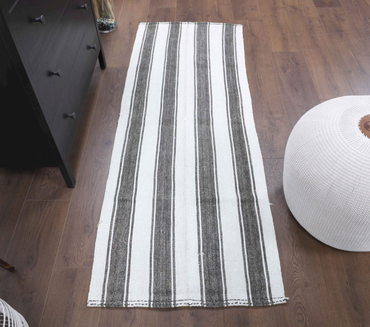 El yapımı vintage yolluk 66x180 cm çizgili desenli yün - yakın çekim doku detayı
