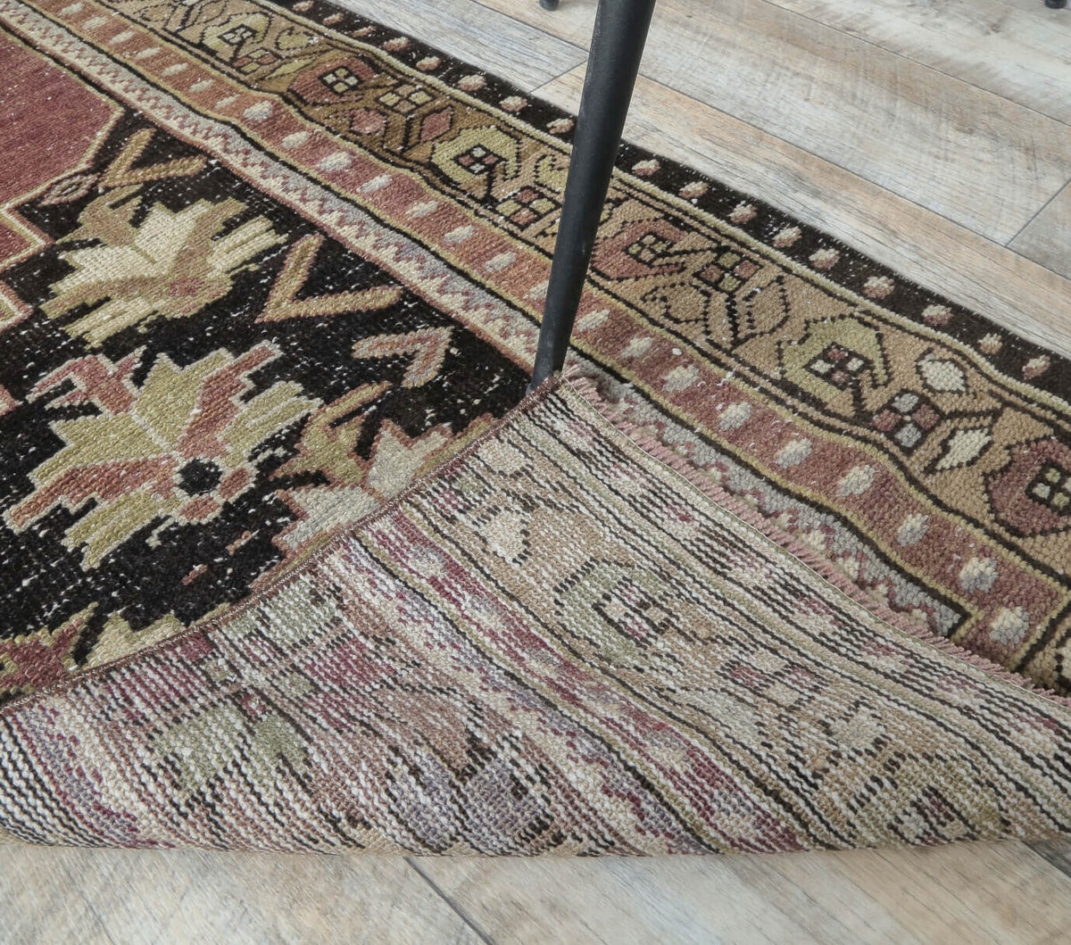 El yapımı vintage yolluk 30x213 cm oryantal desenli yün - mekan görünümü