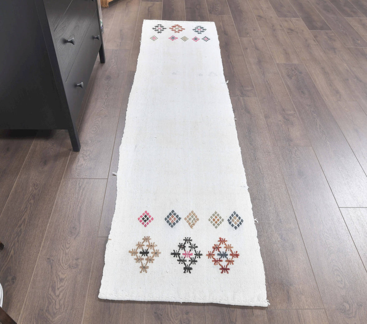 El yapımı vintage yolluk 58x224 cm düz desenli yün - yakın çekim doku detayı