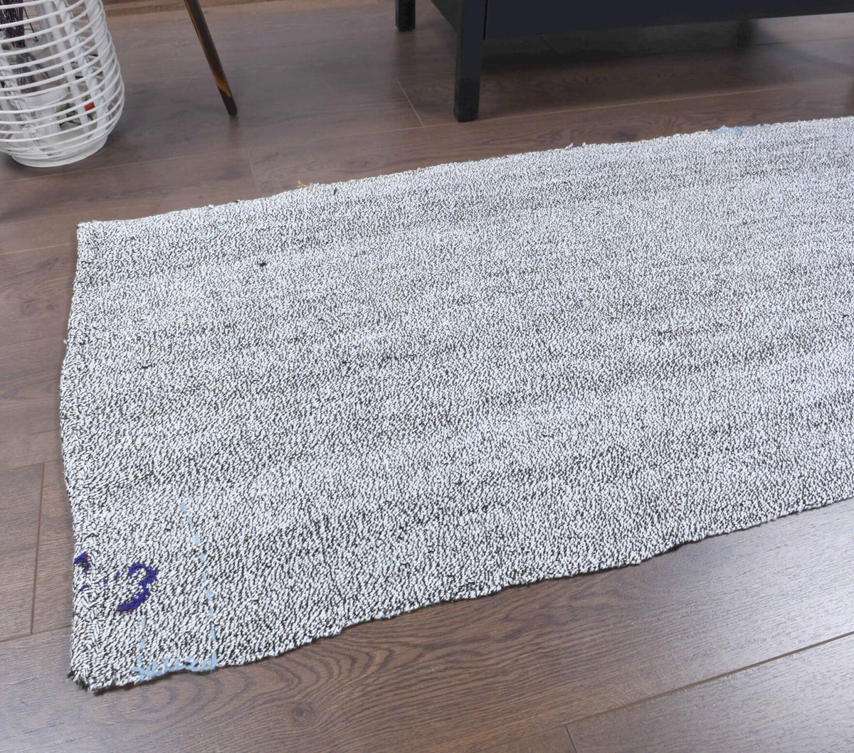 El yapımı vintage yolluk 66x208 cm kilim desenli yün - kenar ve saçak detayı