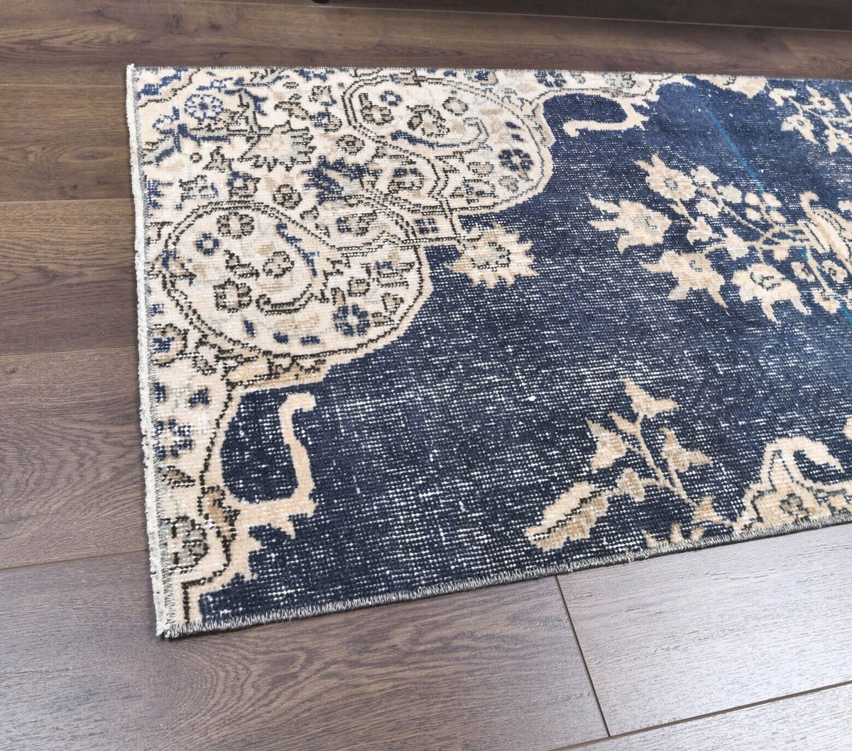 El yapımı vintage yolluk 61x244 cm çiçek desenli desenli yün - desen detayı