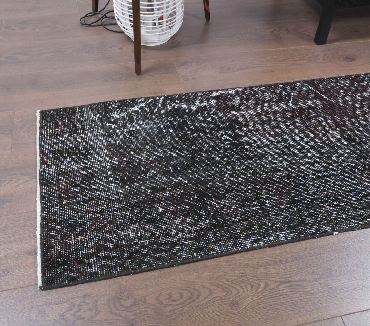 El yapımı vintage yolluk 58x264 cm düz desenli yün - yakın çekim doku detayı