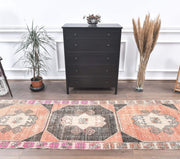 1970'lerden Anadolu kökenli geometrik desenli el dokuma vintage yolluk, 103x305 cm