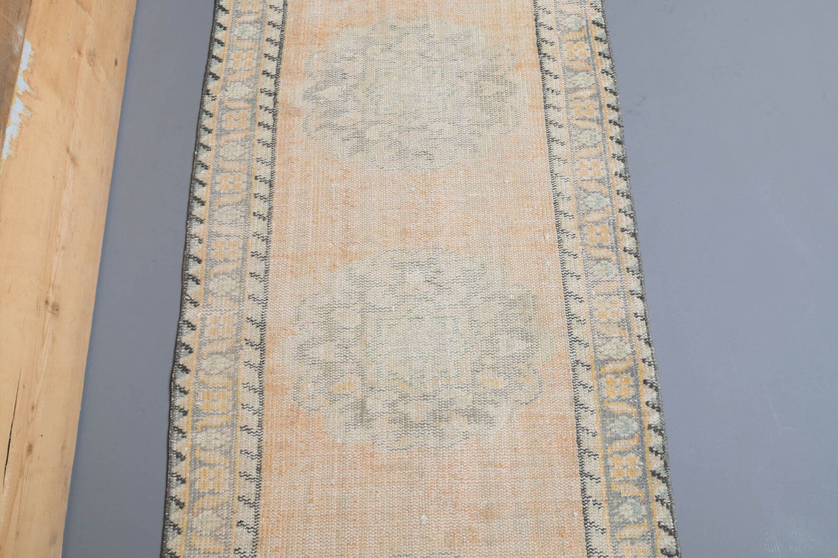 El yapımı vintage yolluk 76x315 cm bordürlü desenli yün - kenar ve saçak detayı