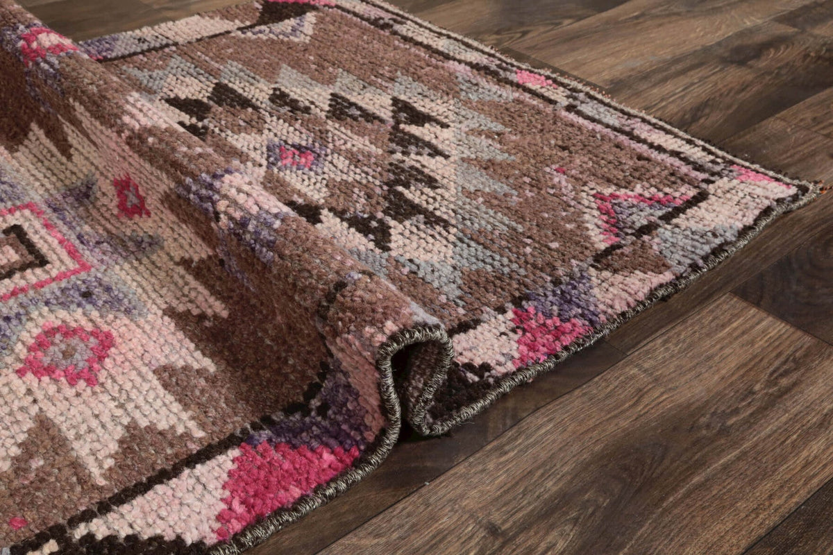 Vintage Anatolian Runner Rug - 24369