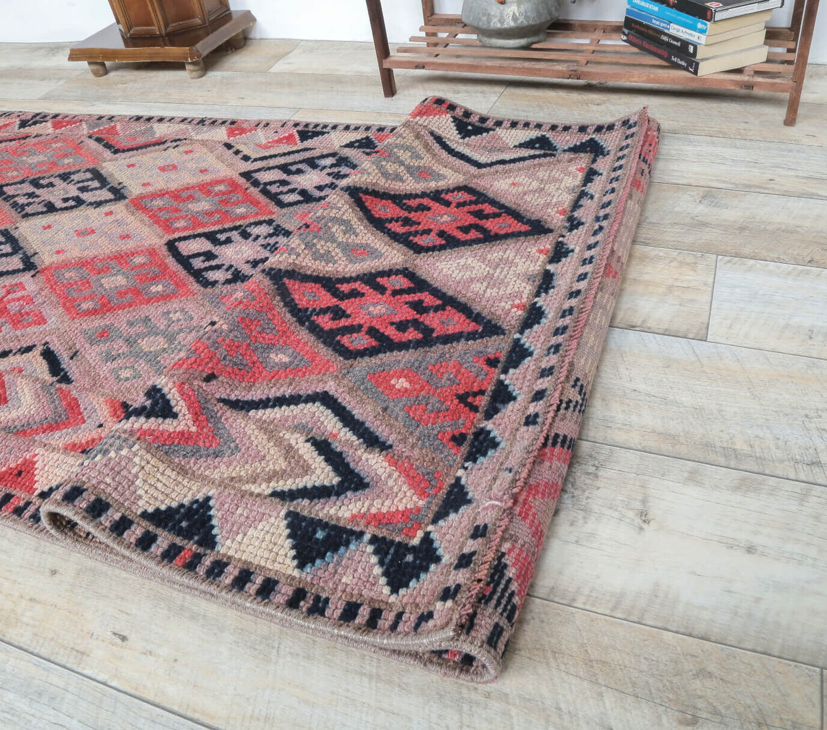 El yapımı vintage yolluk 89x310 cm geometrik desenli yün - üstten görünüm