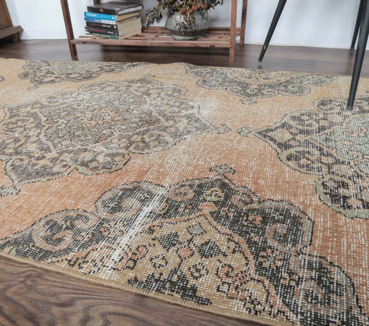 Cemile - Distressed Oriental Oushak Runner