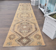 1970'lerden Anadolu kökenli geometrik desenli el dokuma vintage yolluk, 76x337 cm