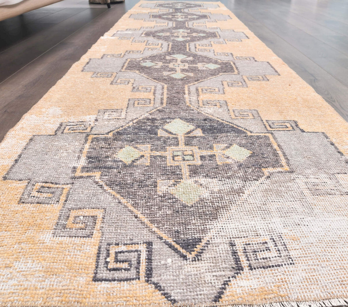 El yapımı vintage yolluk 79x340 cm geometrik desenli yün - desen detayı