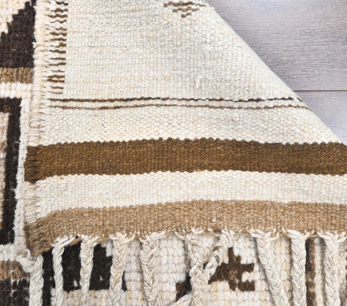 El yapımı vintage yolluk 91x323 cm tribal desenli yün - mekan görünümü