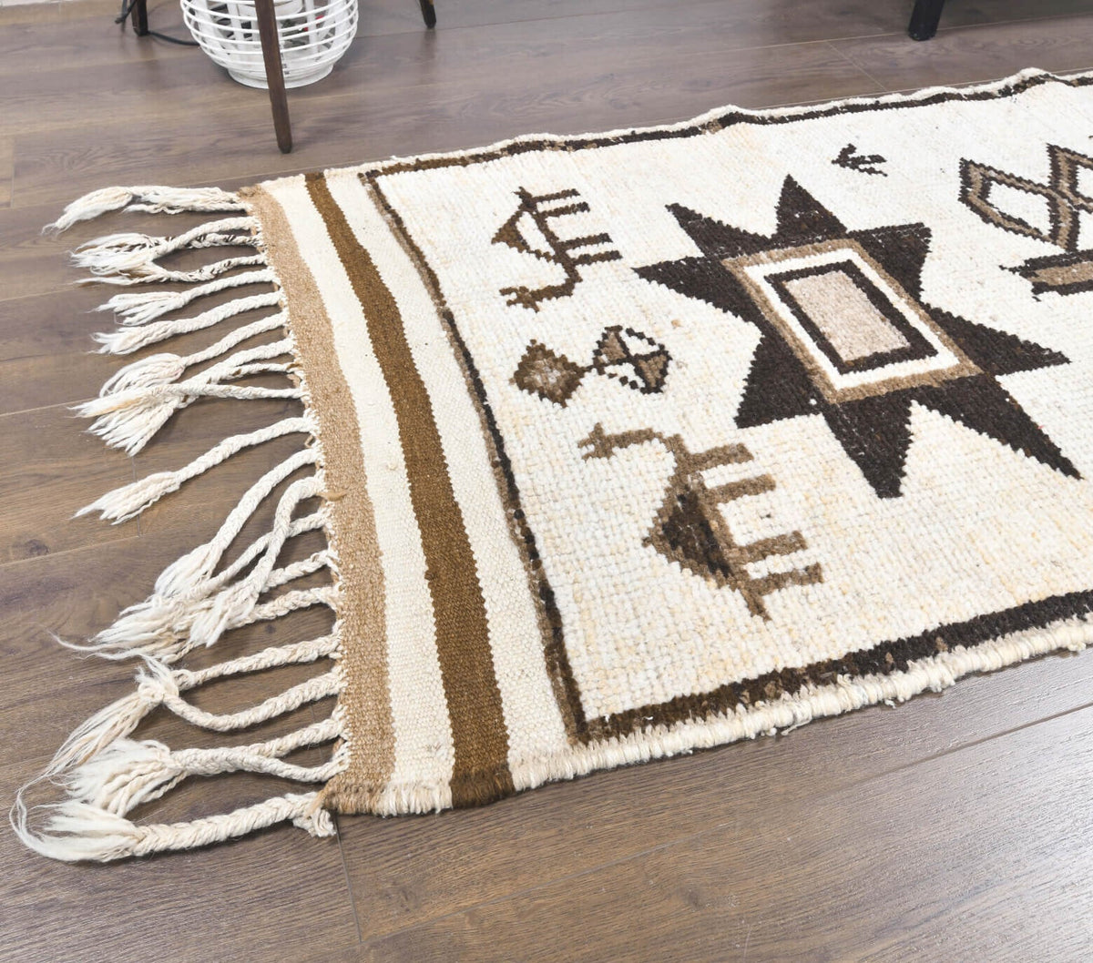 El yapımı vintage yolluk 91x323 cm tribal desenli yün - üstten görünüm