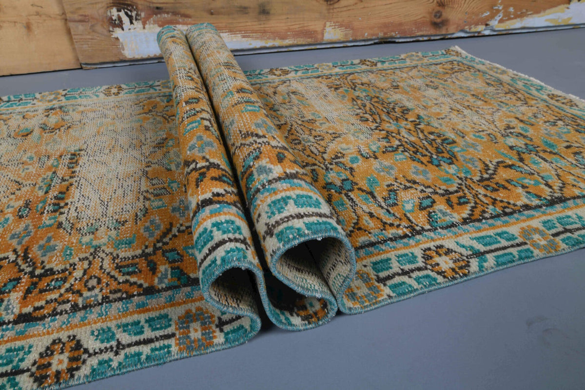 El yapımı vintage yolluk 79x330 cm çiçek desenli desenli yün - üstten görünüm