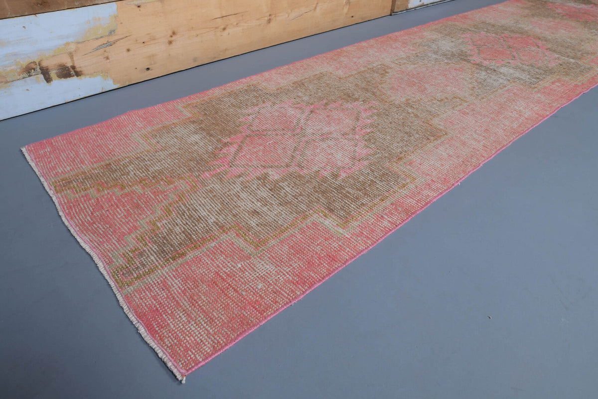 El yapımı vintage yolluk 79x323 cm geometrik desenli yün - yakın çekim doku detayı