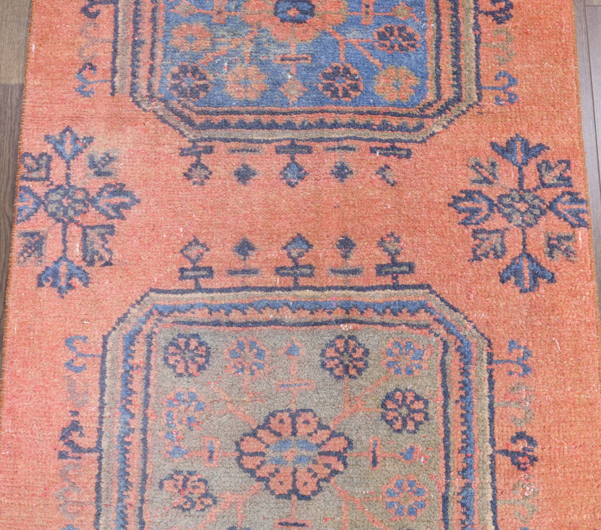 El yapımı vintage yolluk 89x345 cm çiçek desenli desenli yün - kenar ve saçak detayı