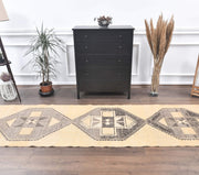 1970'lerden Anadolu kökenli geometrik desenli el dokuma vintage yolluk, 95x330 cm