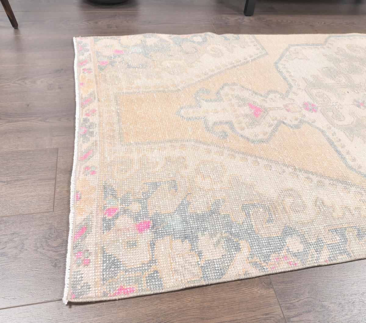 El yapımı vintage yolluk 94x325 cm çiçek desenli desenli yün - kenar ve saçak detayı