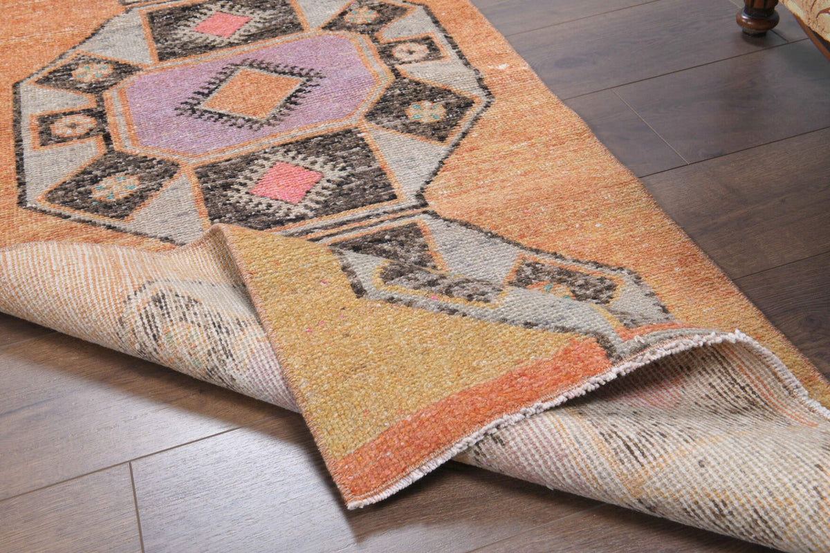 El yapımı vintage yolluk 76x330 cm oryantal desenli yün - farklı açıdan görünüm
