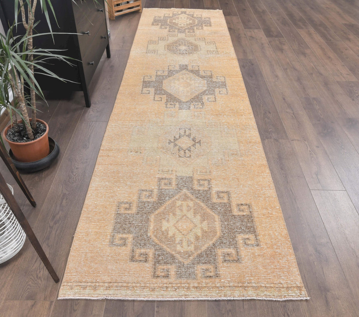 El yapımı vintage yolluk 94x366 cm geometrik desenli yün - kenar ve saçak detayı