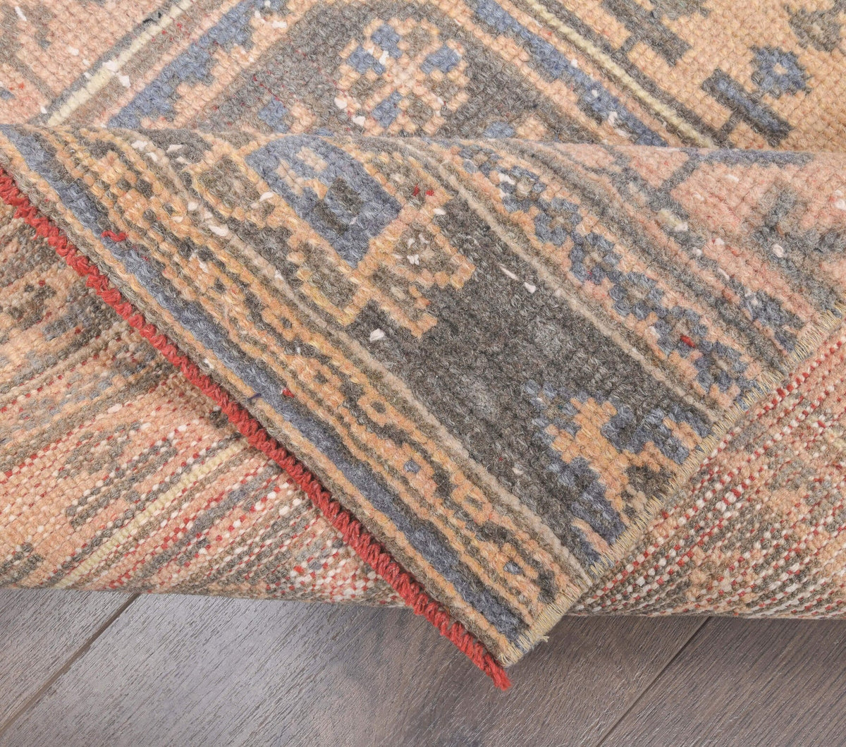El yapımı vintage yolluk 76x361 cm i̇kat desenli yün - desen detayı